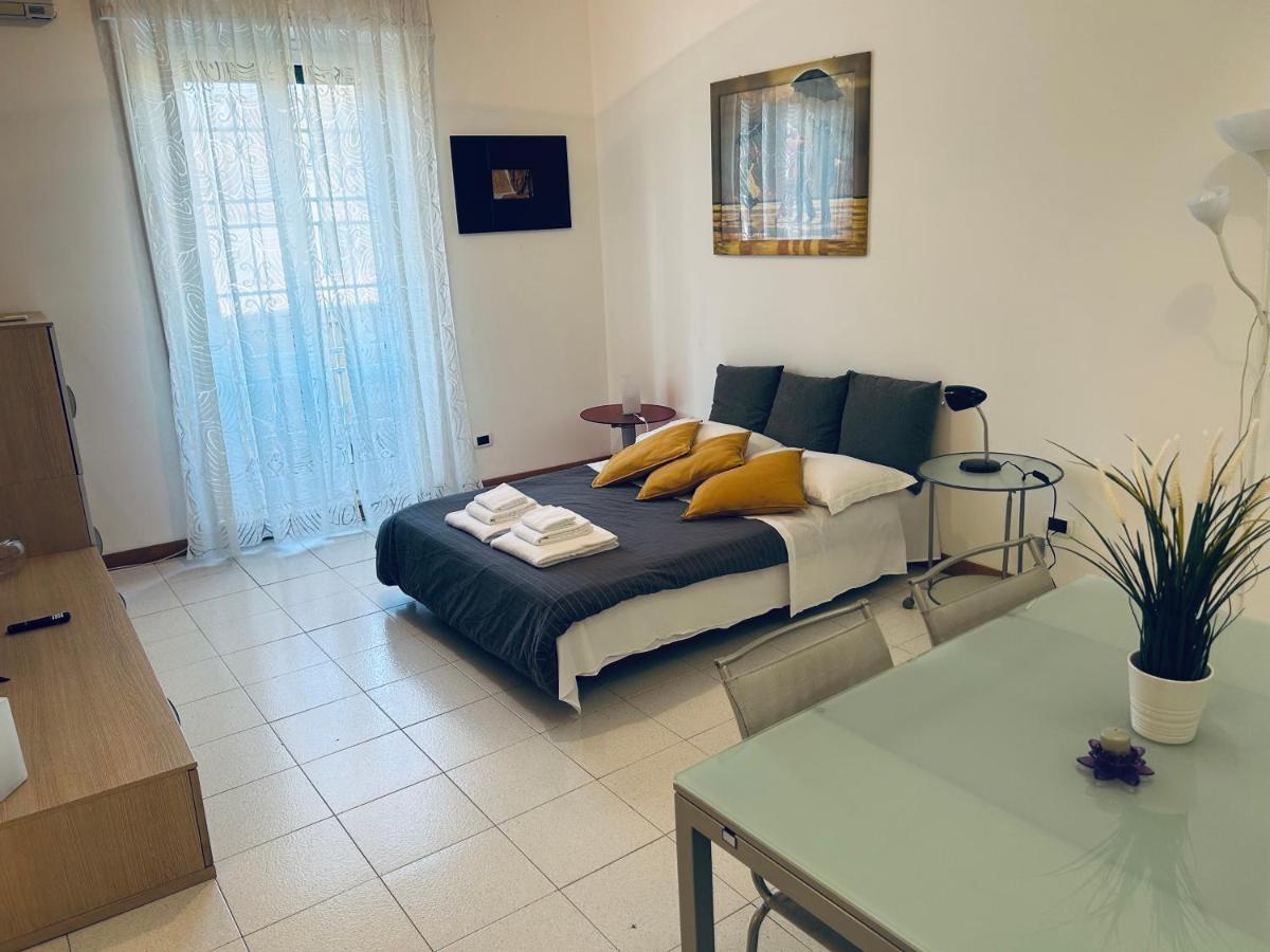 Flat 03 - New Opening, Rome